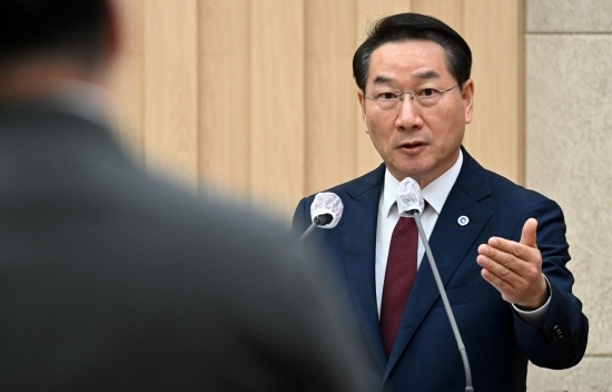 유정복 인천시장 “선거법 기소는 정치 탄압”…검찰 기소에 지역정가 또 들썩